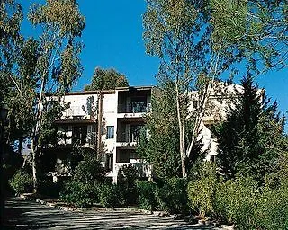 Vaugrenier Hotel 3*